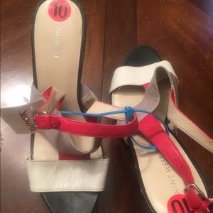 White, Tan & Red stapled platform sandles
